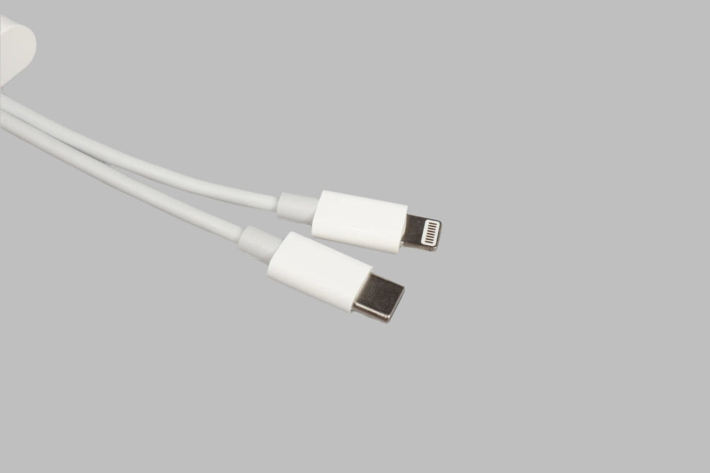 2 in one SD card reader USB - C & Lightning - Dutch|Thrift