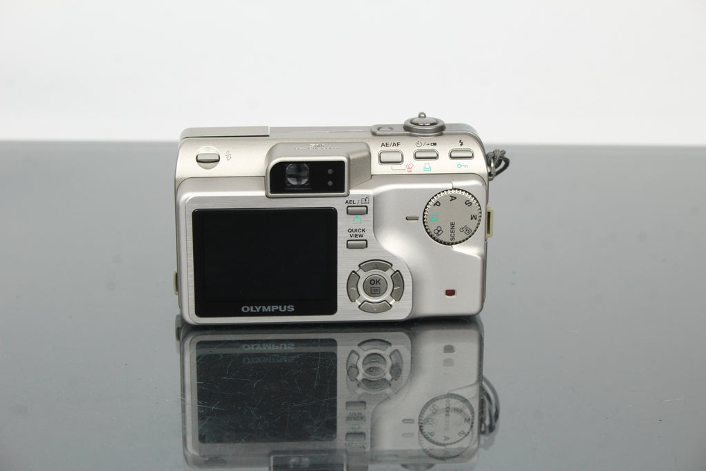 Olympus C-70 Zoom