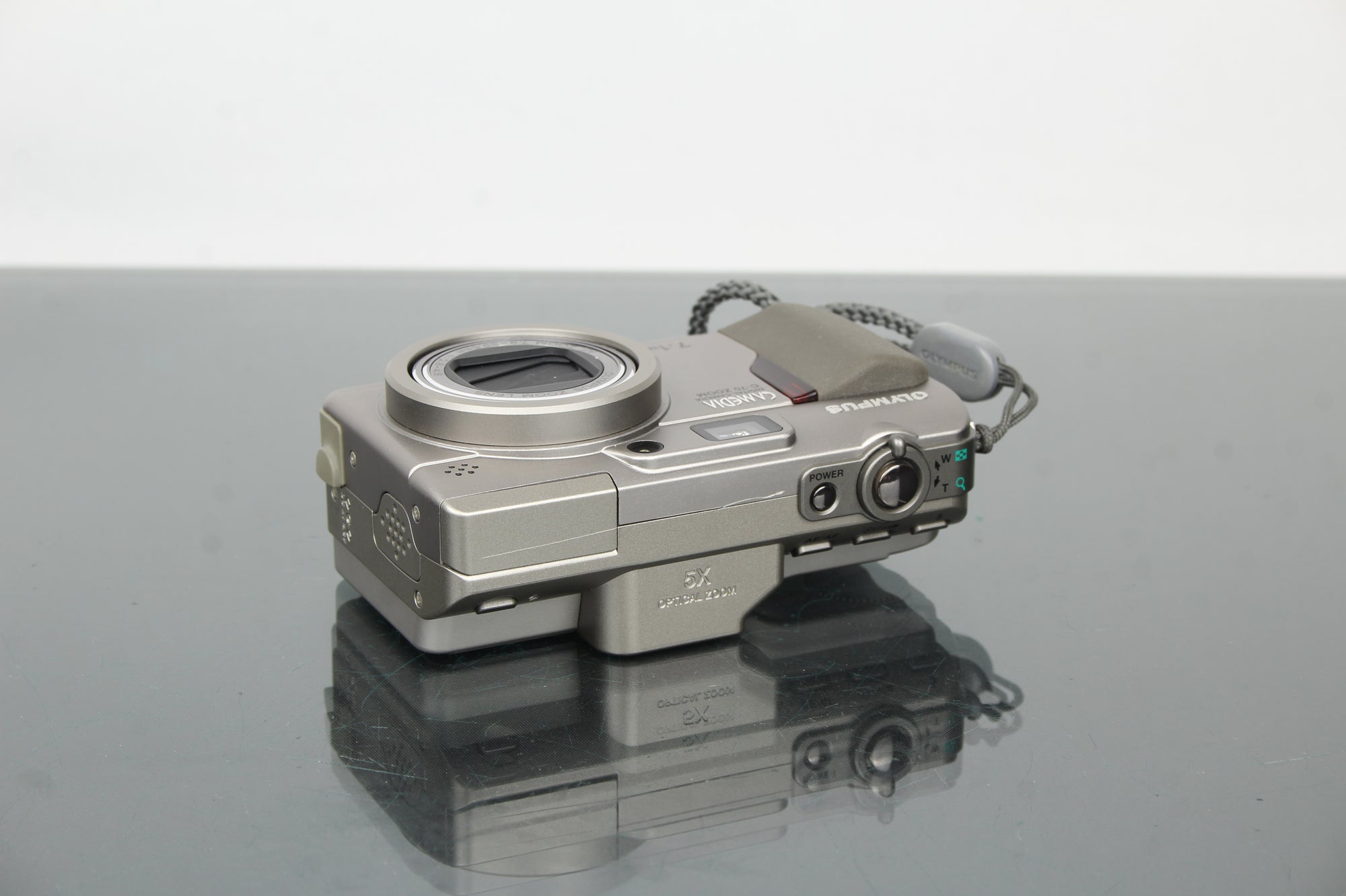 Olympus C-70 Zoom