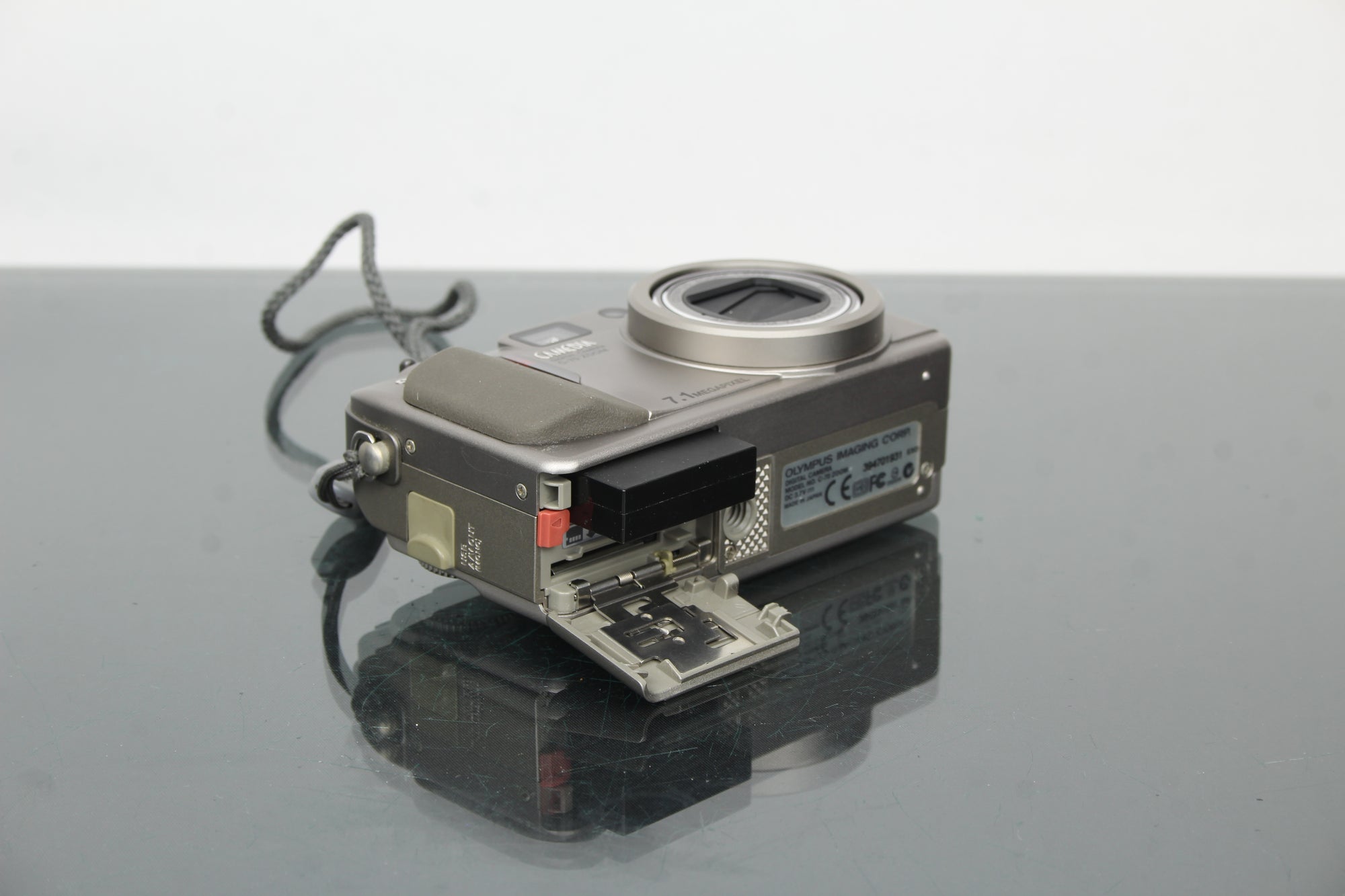 Olympus C-70 Zoom