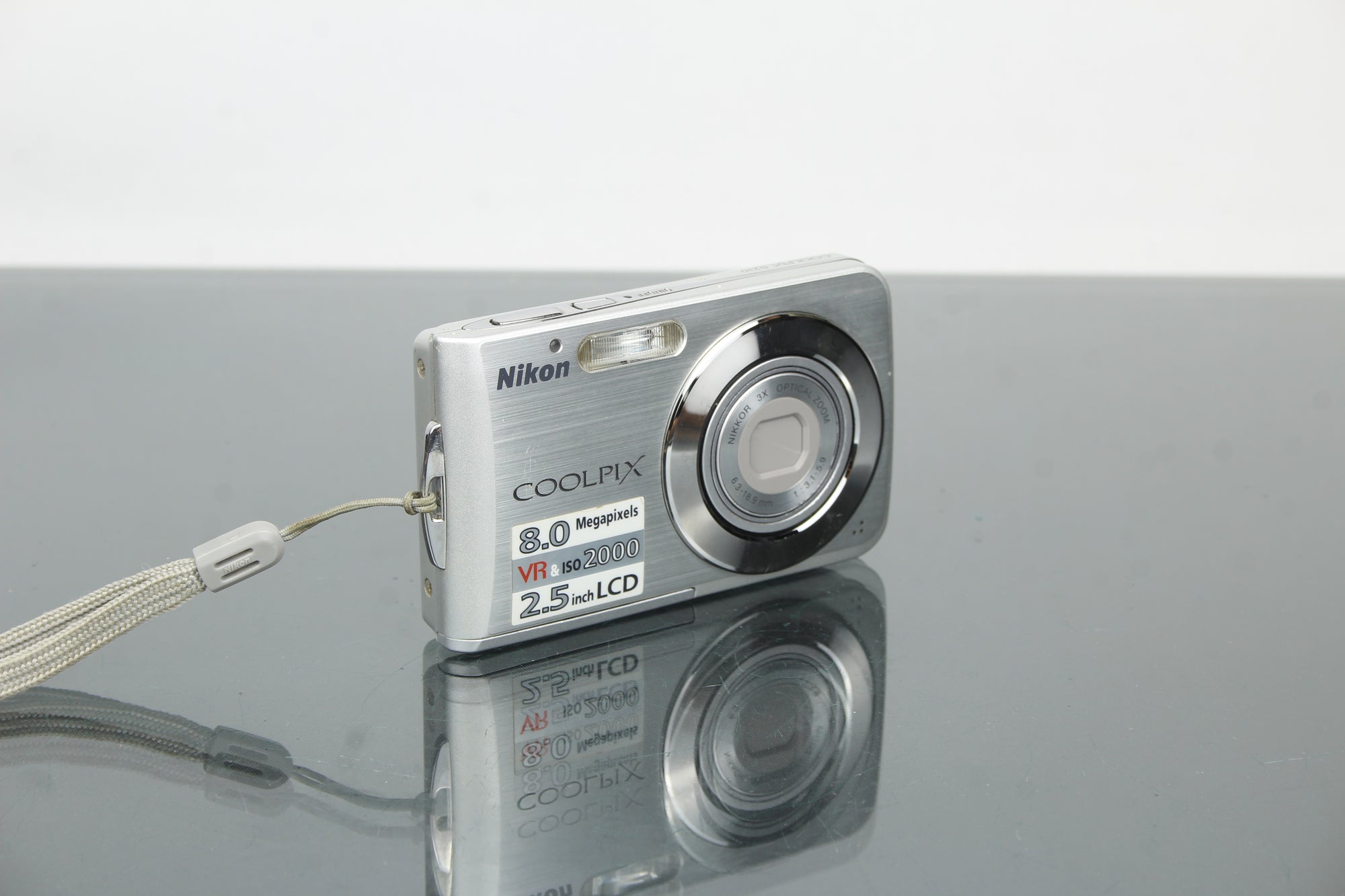 Nikon Coolpix S210