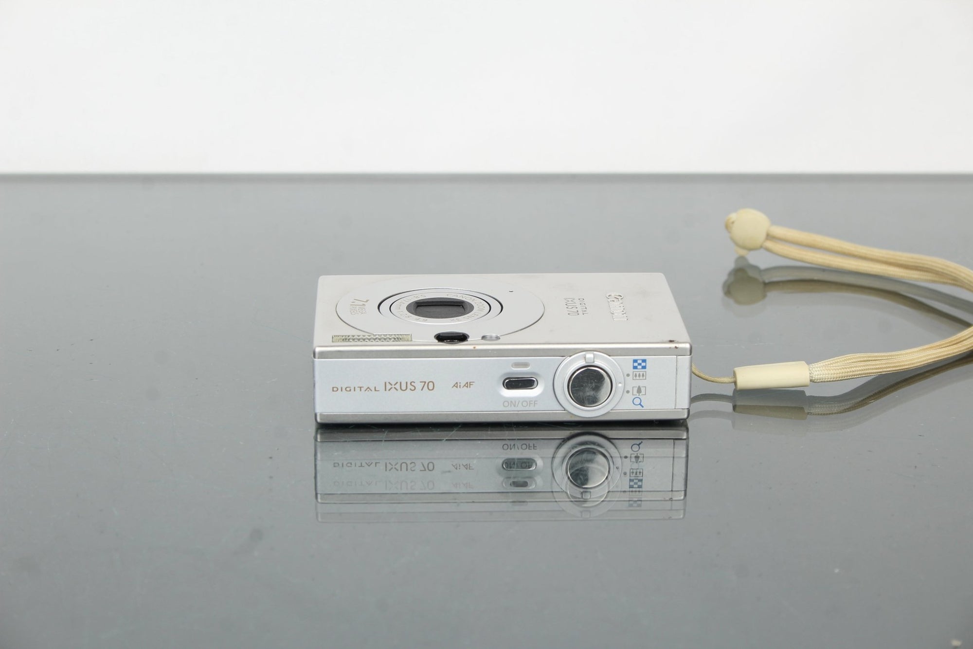 Canon digital IXUS 70 - Dutch|Thrift