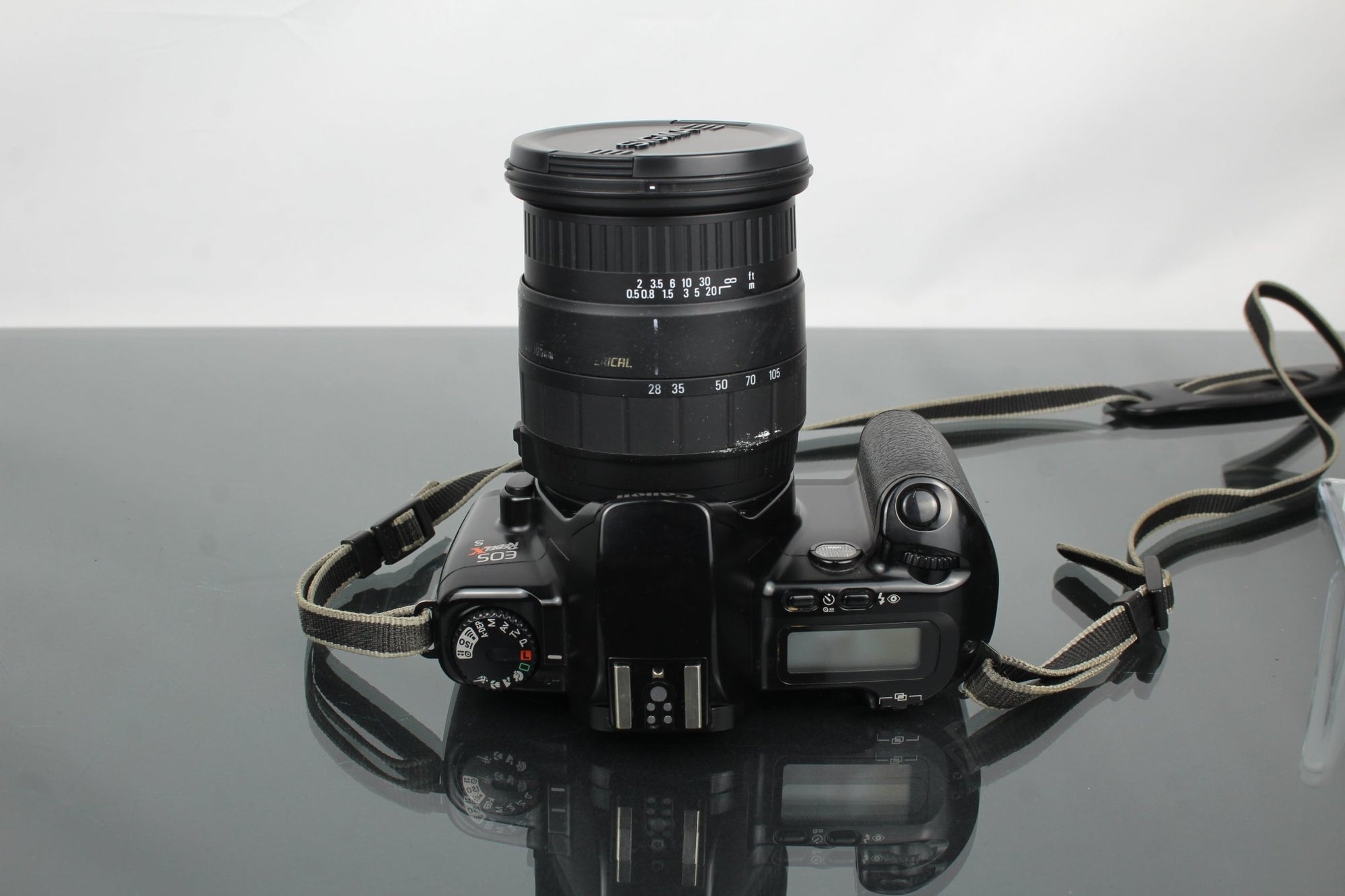 Canon EOS RebelX S + 28 - 105mm 1:2.8 - 4 Canon EF lens - Dutch|Thrift