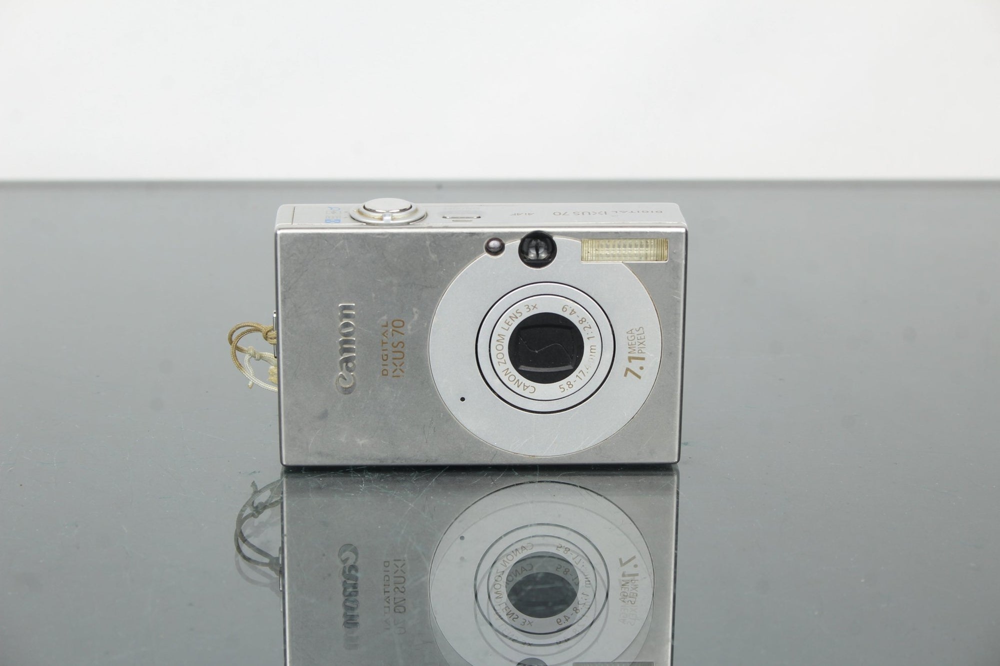 Canon ixus 70 - Dutch|Thrift
