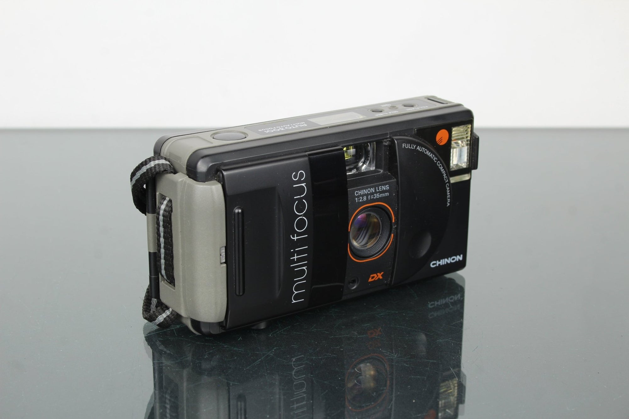 Chinon Auto 3001 - Dutch|Thrift