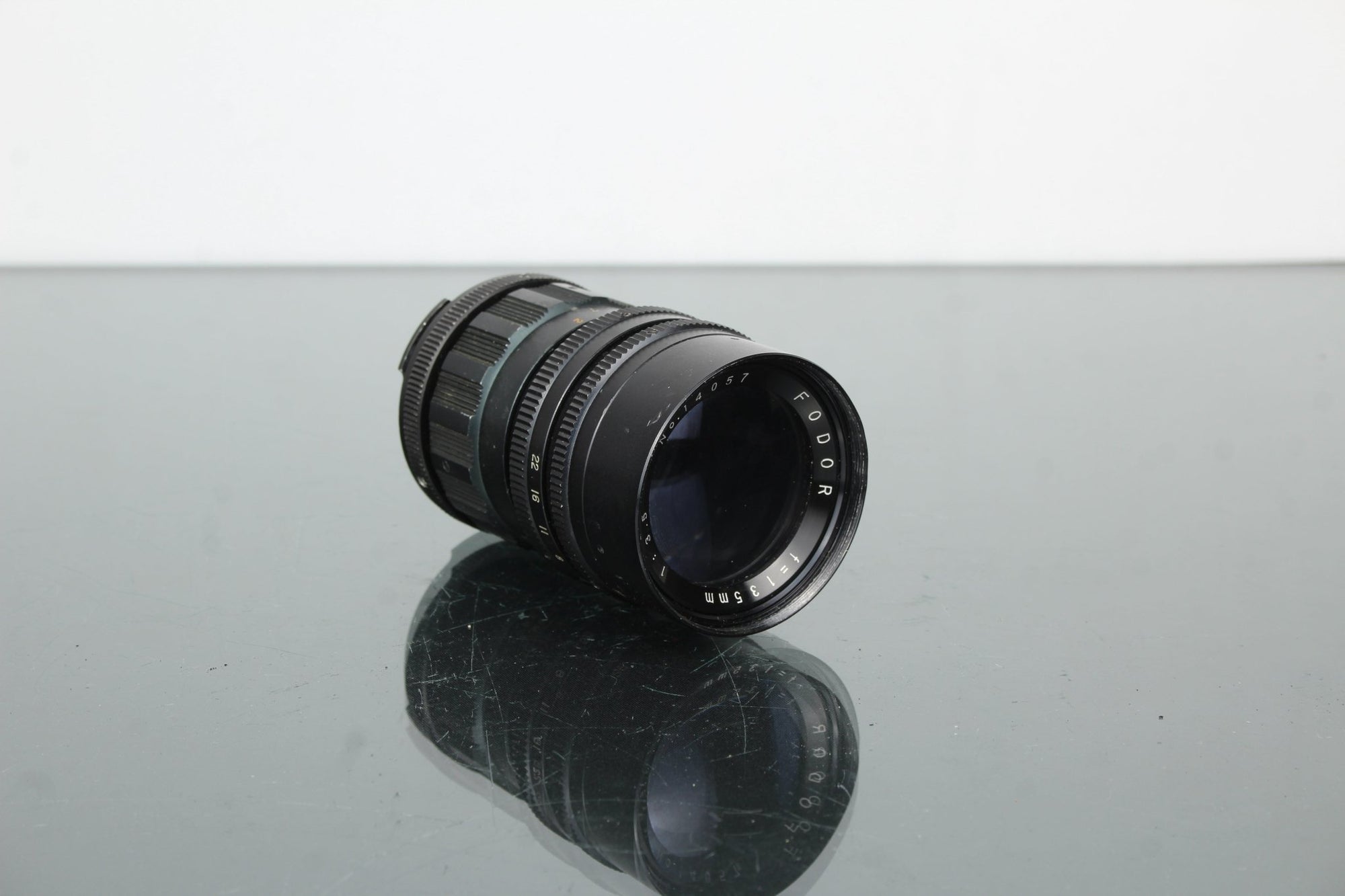 Fodor 135mm 1:3.5 - PB Mount Praktica - Dutch|Thrift