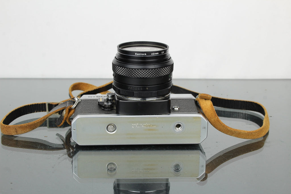 Fujica ST605 + Fujinon 1:2.2 f=55mm M42 - Dutch|Thrift
