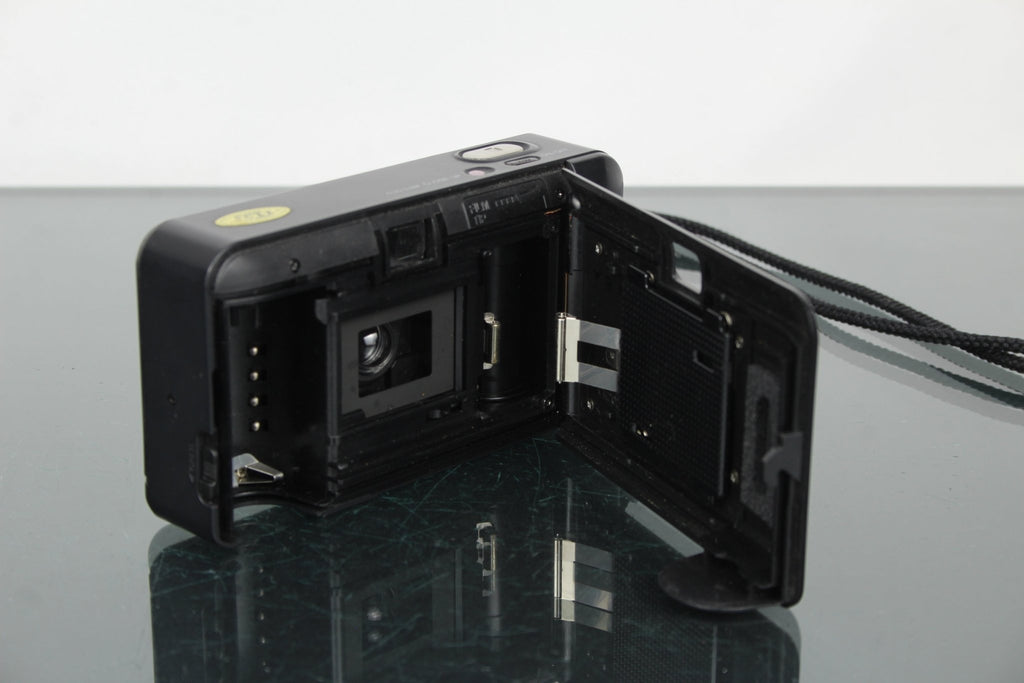 Konica A4 - Dutch|Thrift
