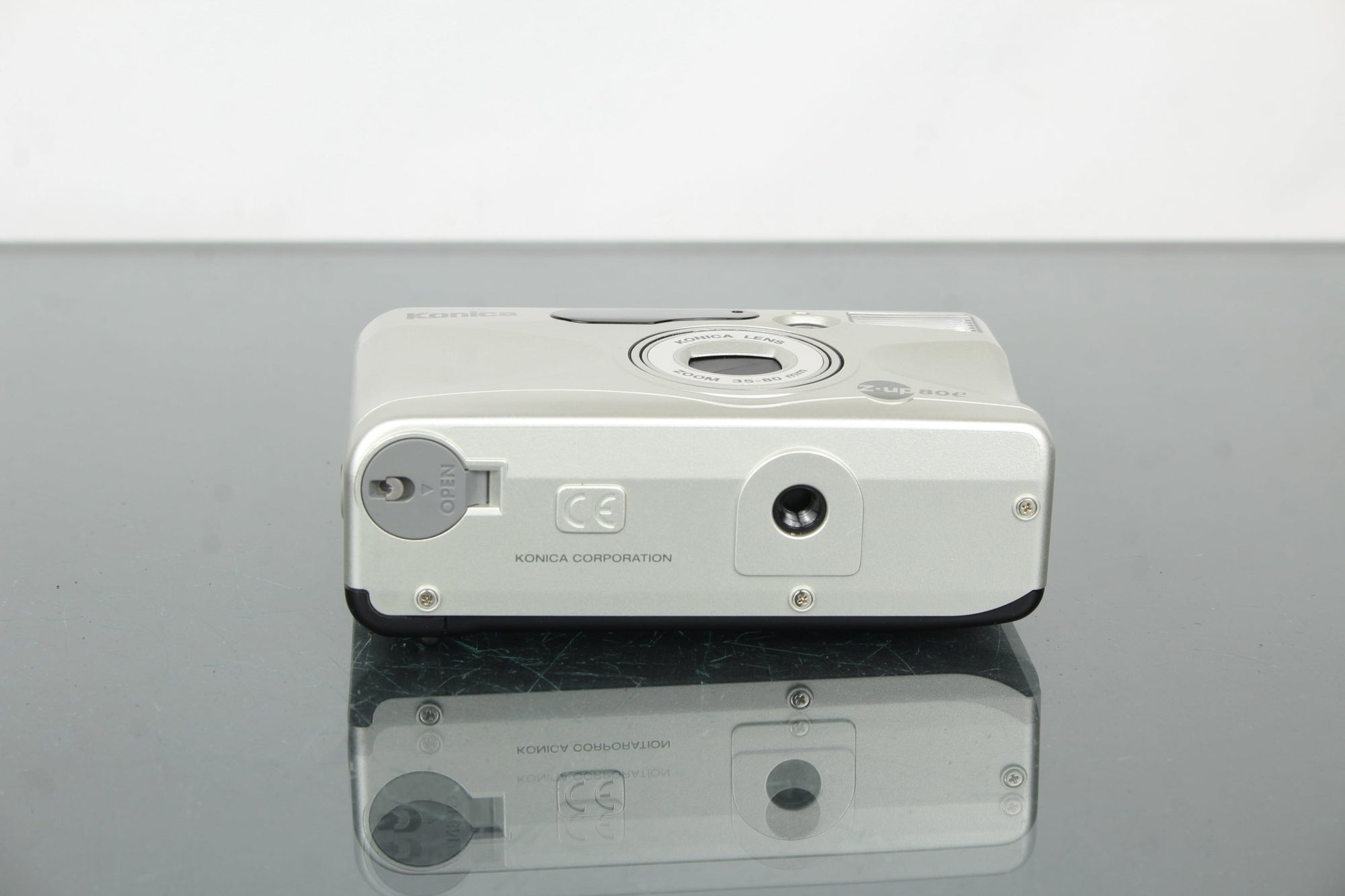 Konica Z - up 80e - Dutch|Thrift