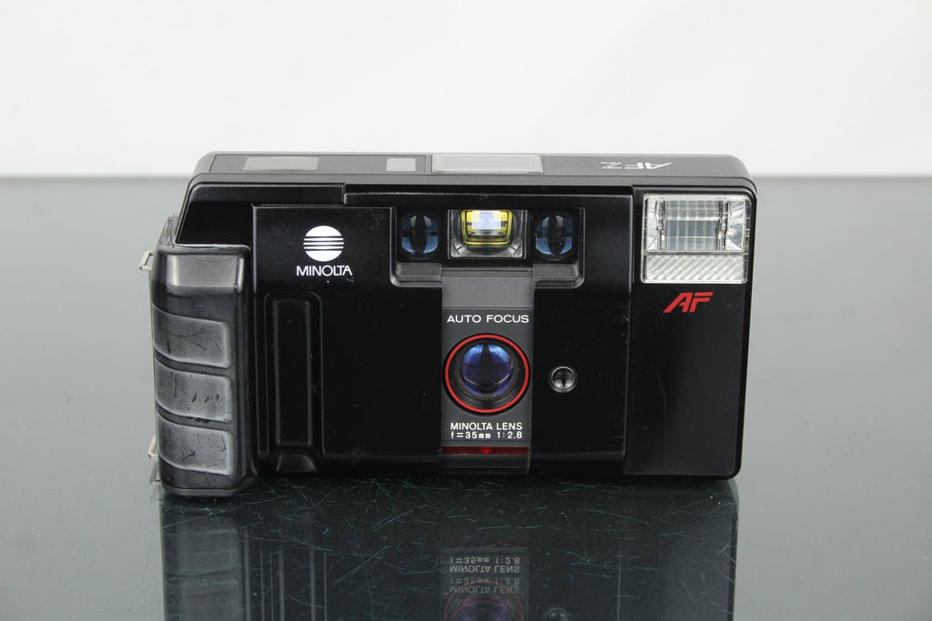 Minolta AF Z - Dutch|Thrift