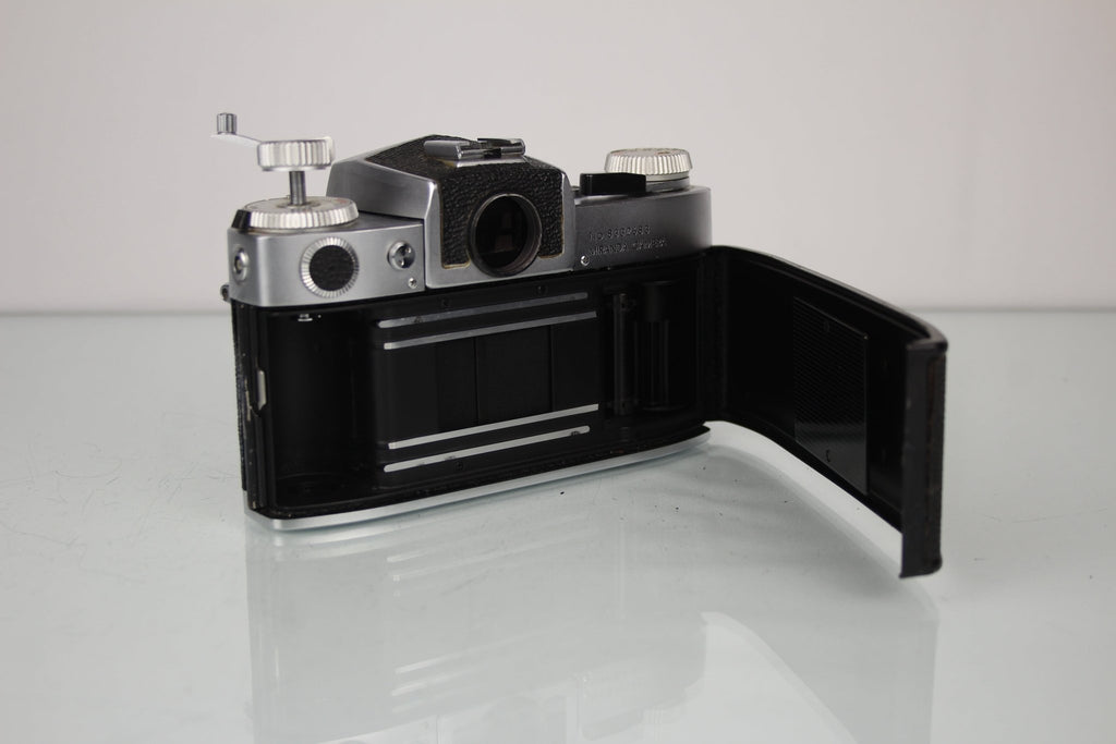 Miranda Sensorex 2 + auto Miranda 1:1.8 f=50mm - Dutch|Thrift