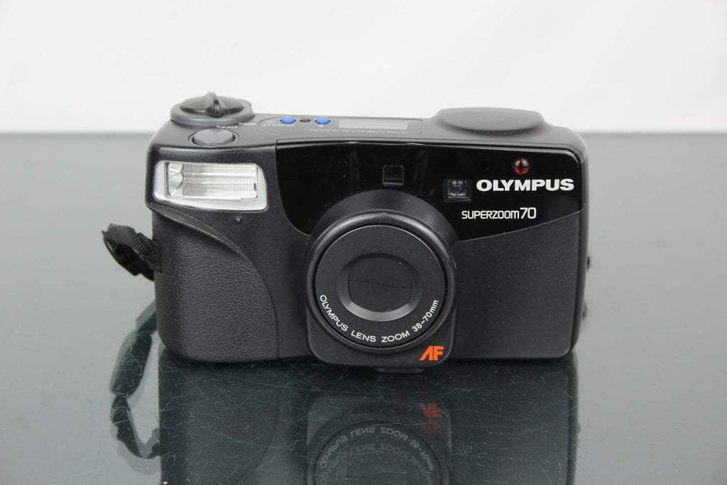 Olympus Superzoom 70 - Dutch|Thrift