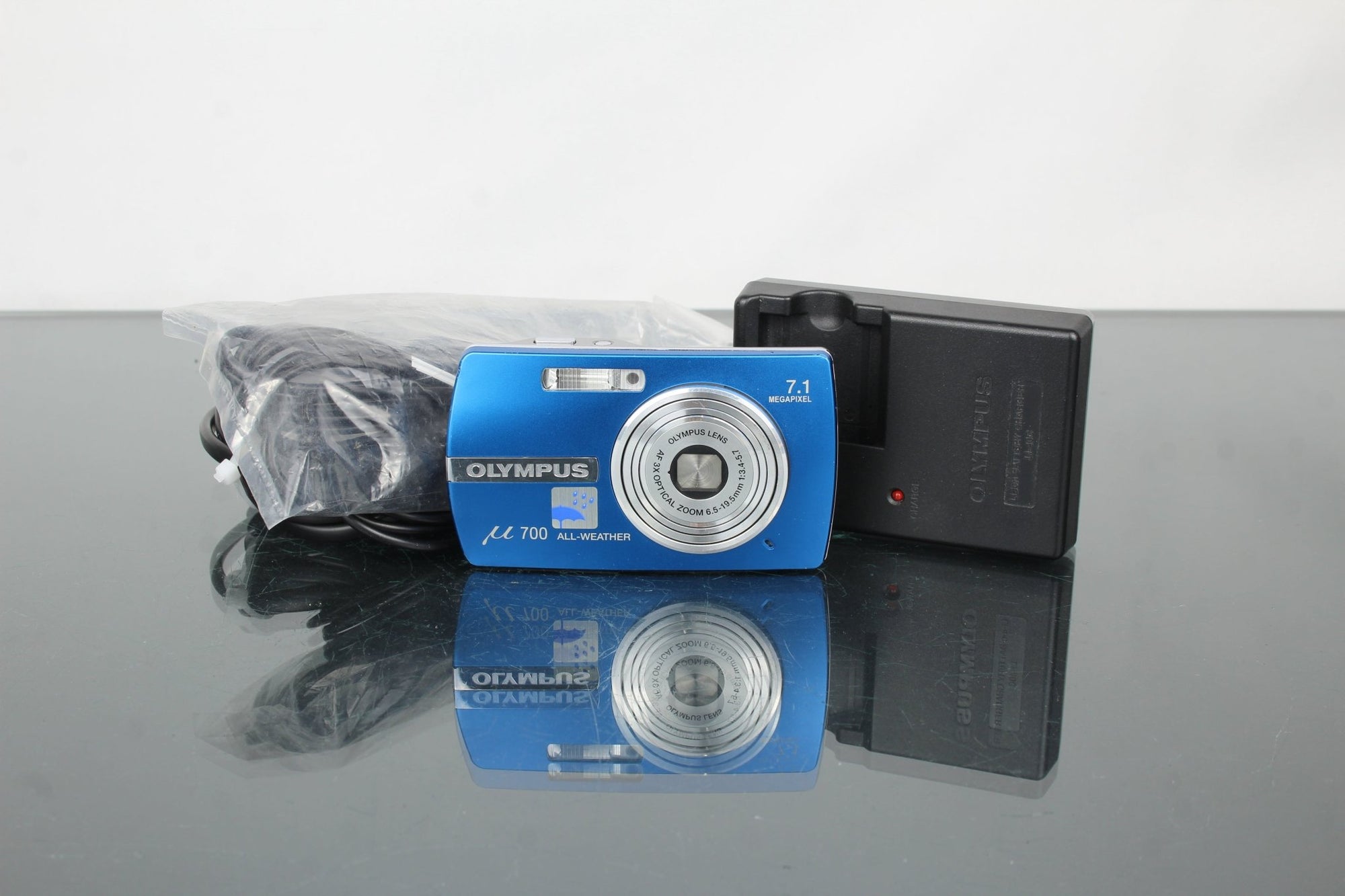 Olympus U 700 - Dutch|Thrift