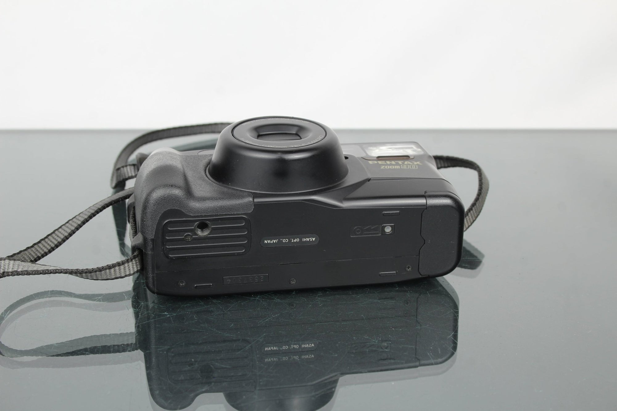Pentax Zoom 90 - Dutch|Thrift