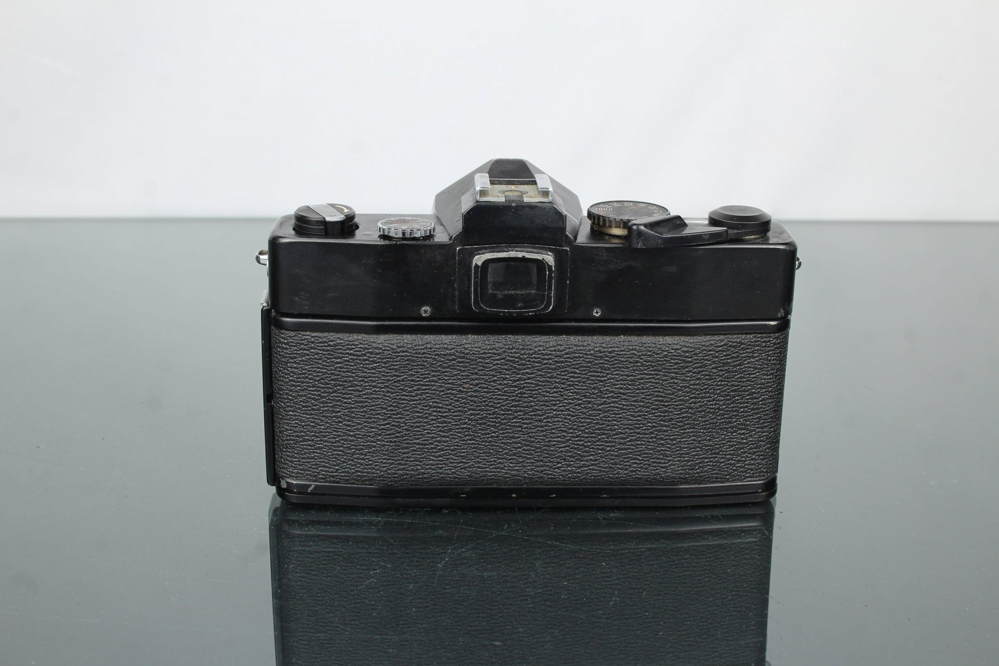 Petri TTL + Tamron 35mm 1:2.8 - Dutch|Thrift