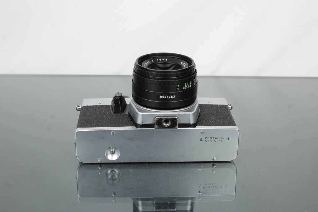 Praktica L + Domiplan 2.8/50 - Dutch|Thrift