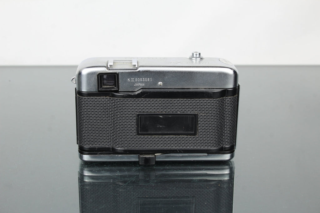 Yashica EZ - matic - Dutch|Thrift
