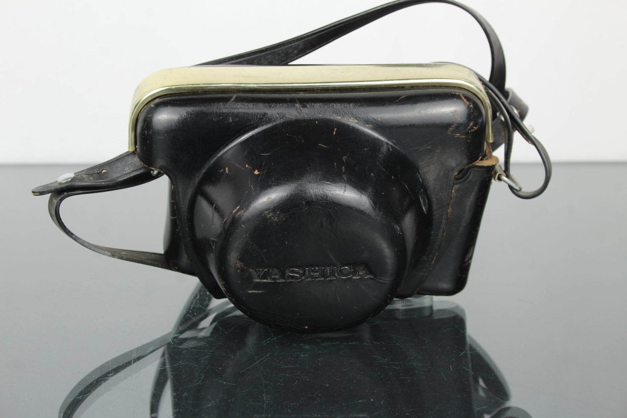 Yashica EZ - Matic - Dutch|Thrift